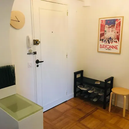 T2 Cosy En Plein Coeur De Biarritz, Au Calme Διαμέρισμα *
